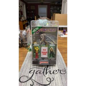 McFarlane Toys:  Freak and Mandarin Spawn with Comic Page Punchers